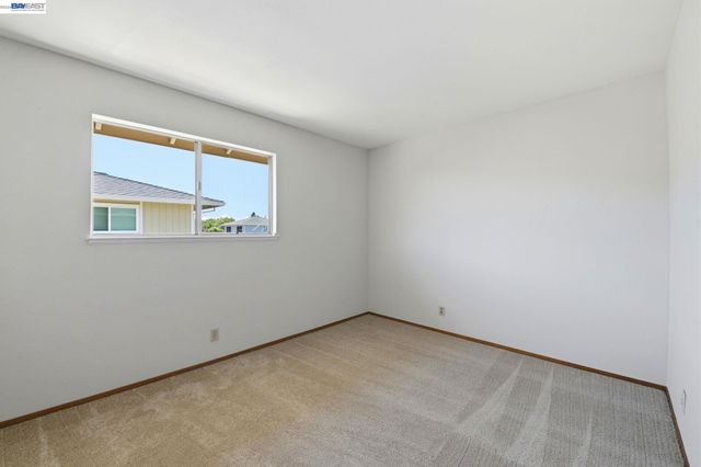 14615 Doolittle Dr, San Leandro, CA 94577