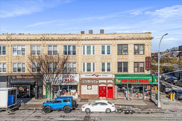 8617 Northern Boulevard First Floor, Jackson Heights, NY 11372