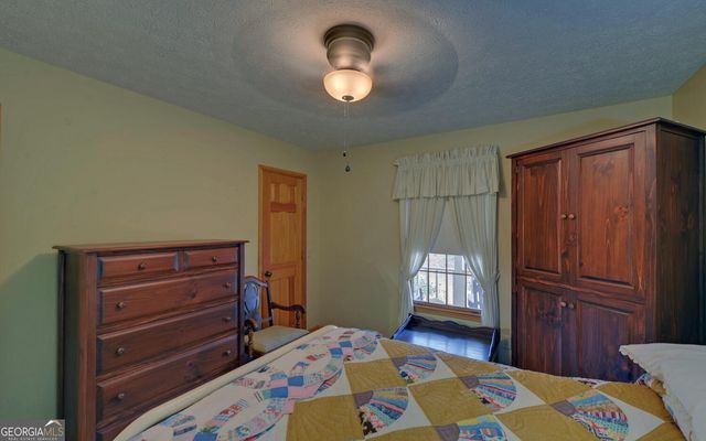 7386 Belton Bridge Road, Lula, GA 30554