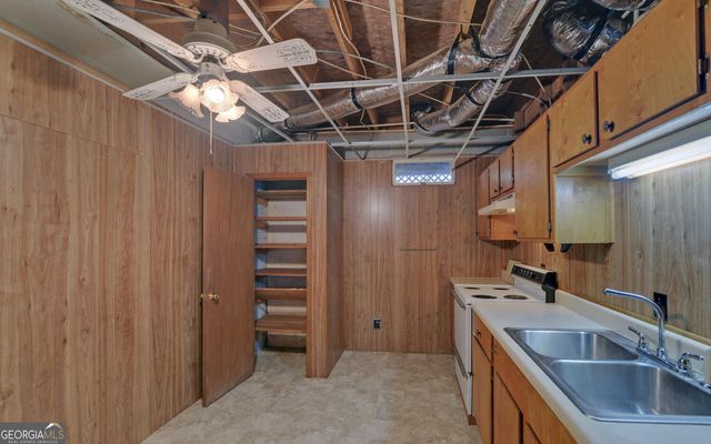 7386 Belton Bridge Road, Lula, GA 30554