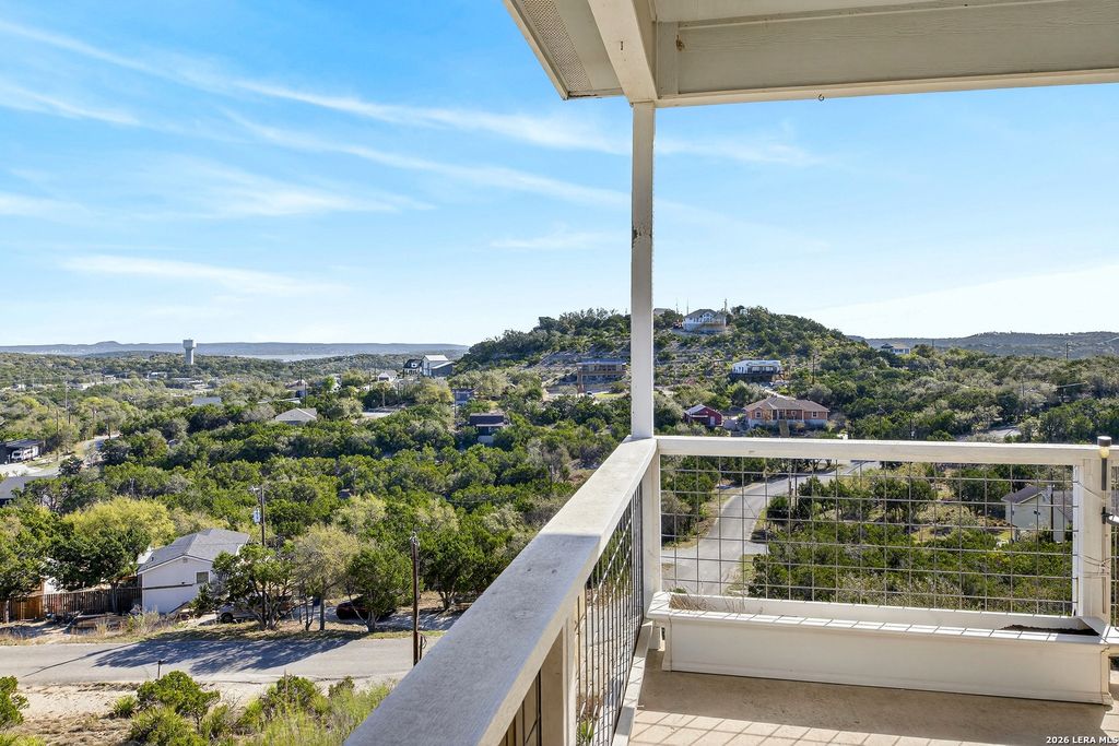 628 Cloud Top, Canyon Lake, TX 78133