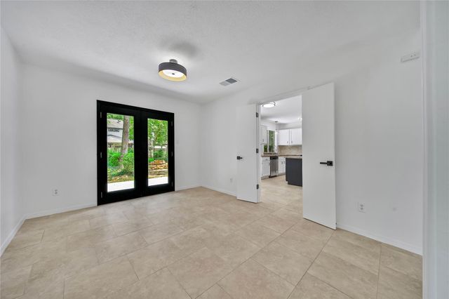 43 E Lance Leaf Road, The Woodlands, TX 77381