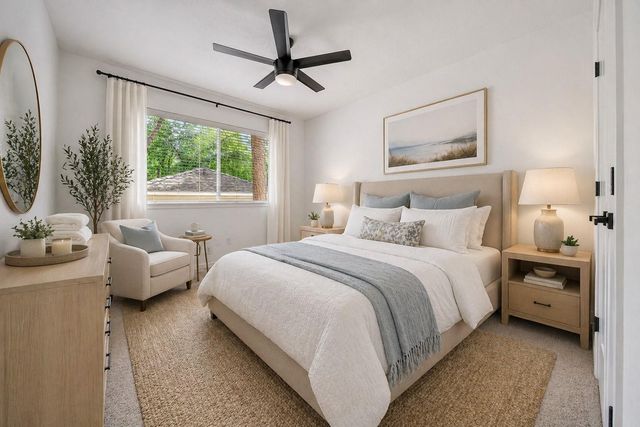 43 E Lance Leaf Road, The Woodlands, TX 77381