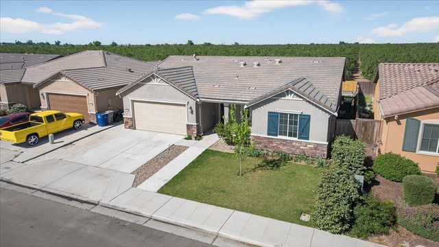 1442 Encantada Avenue, Madera, CA 93637