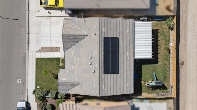 1442 Encantada Avenue, Madera, CA 93637