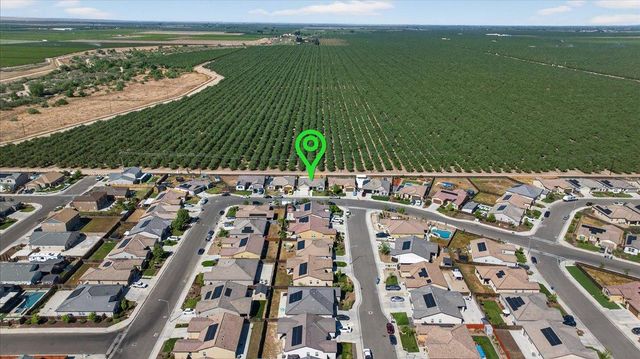 1442 Encantada Avenue, Madera, CA 93637