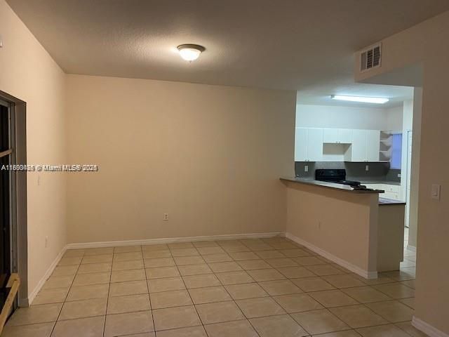 646 SW 7th Ter, Florida City, FL 33034