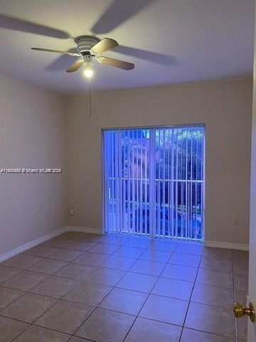 646 SW 7th Ter, Florida City, FL 33034