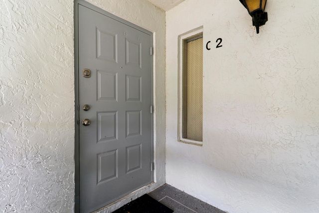 1013 Green Pine Boulevard C2, West Palm Beach, FL 33409