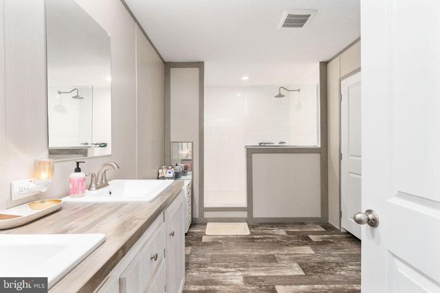 29373 WESTWARD LN, Doswell, VA 23047