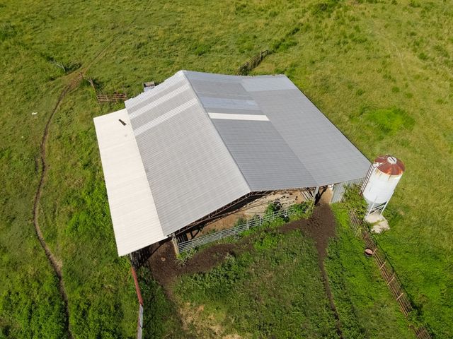 1074 McGee Rd, Decaturville, TN 38329