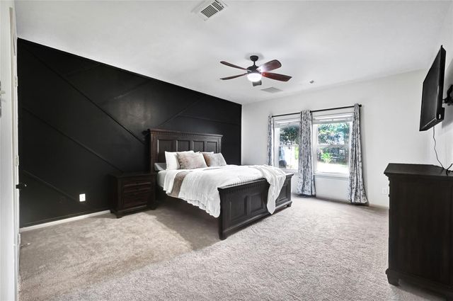 12134 Rainy Oaks Drive, Magnolia, TX 77354