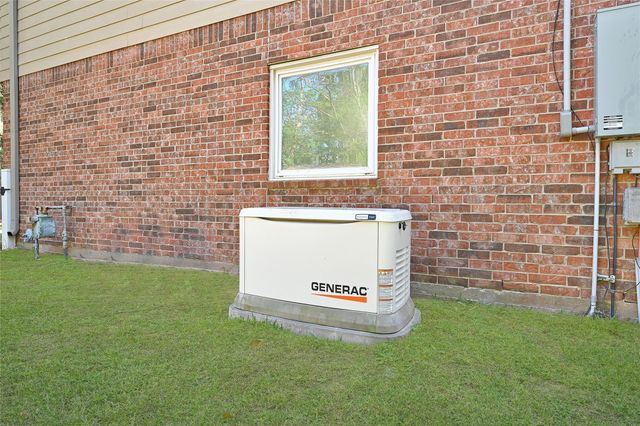 12134 Rainy Oaks Drive, Magnolia, TX 77354