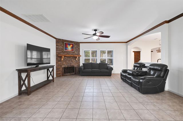 12134 Rainy Oaks Drive, Magnolia, TX 77354