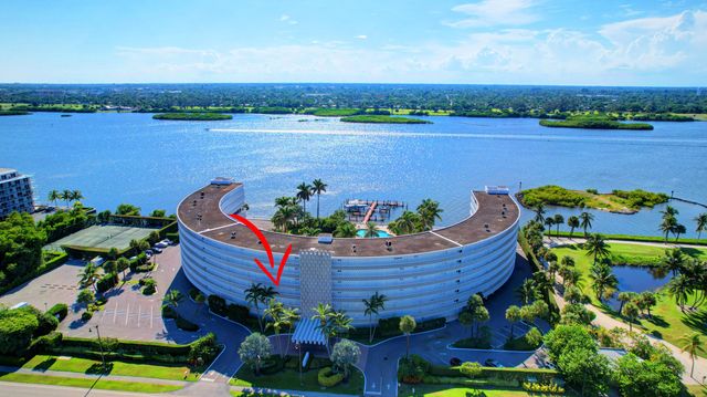 2505 S Ocean Boulevard 403, Palm Beach, FL 33480