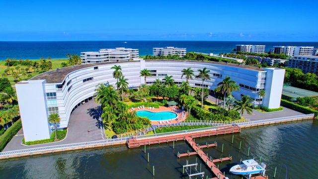 2505 S Ocean Boulevard 403, Palm Beach, FL 33480