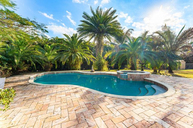 13256 Temple Boulevard, The Acreage, FL 33412