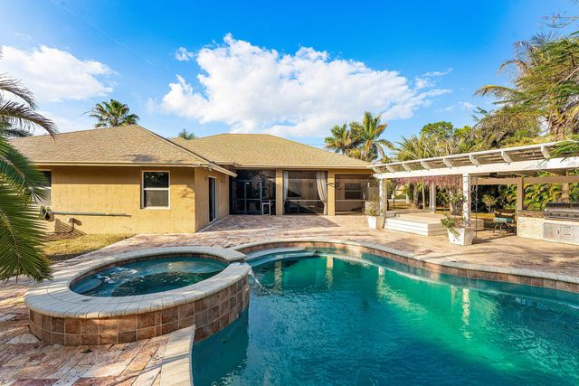 13256 Temple Boulevard, The Acreage, FL 33412