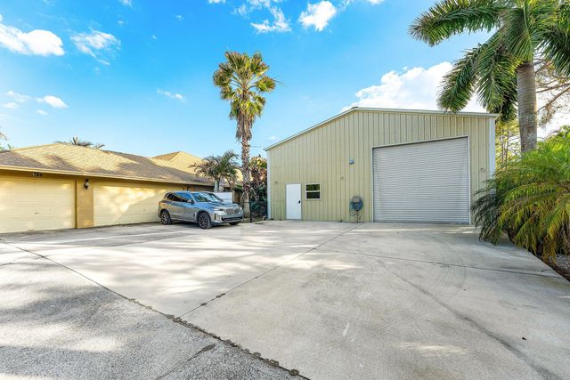 13256 Temple Boulevard, The Acreage, FL 33412