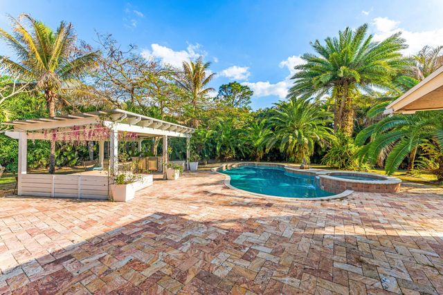 13256 Temple Boulevard, The Acreage, FL 33412