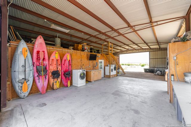 1380 Railroad St, Maxwell, TX 78656