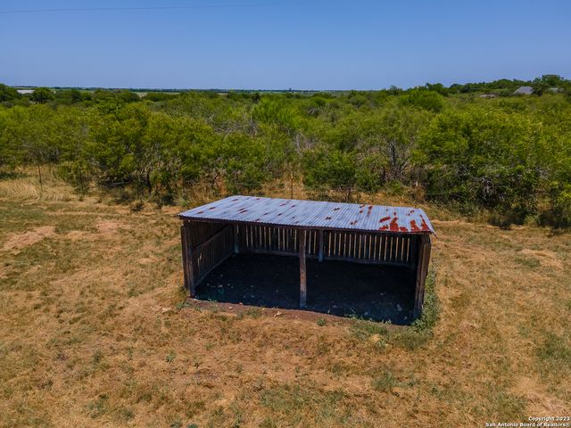 1380 Railroad St, Maxwell, TX 78656