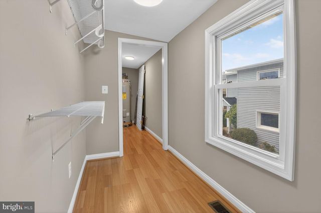 10609 MAPLE ST, Fairfax, VA 22030