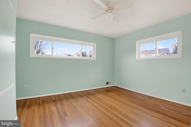 10609 MAPLE ST, Fairfax, VA 22030