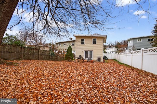 10609 MAPLE ST, Fairfax, VA 22030