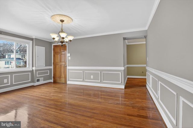 10609 MAPLE ST, Fairfax, VA 22030