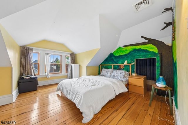 106 Short Hills Ave, Millburn Twp., NJ 07078