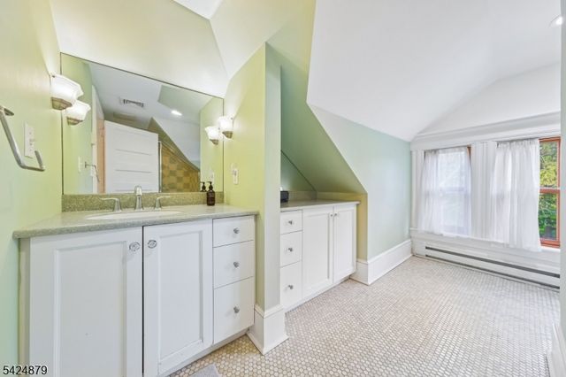 106 Short Hills Ave, Millburn Twp., NJ 07078