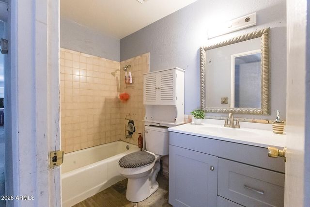 3138 W COLUMBINE Drive, Phoenix, AZ 85029