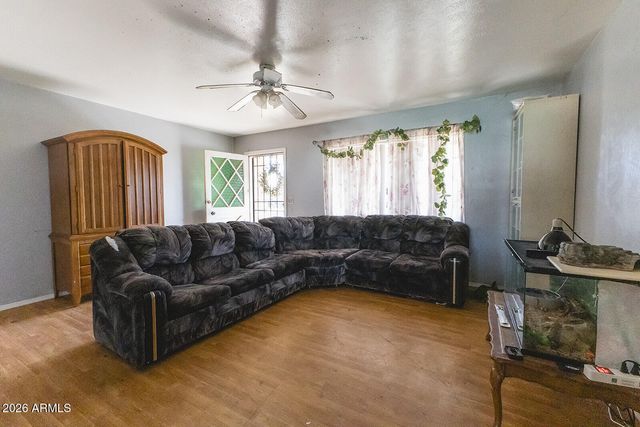 3138 W COLUMBINE Drive, Phoenix, AZ 85029