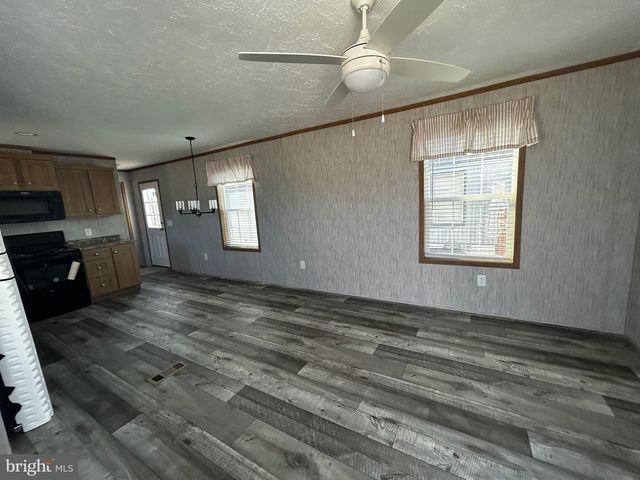 23 SHOAP DRIVE, Martinsburg, WV 25405