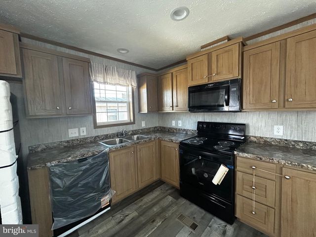 23 SHOAP DRIVE, Martinsburg, WV 25405