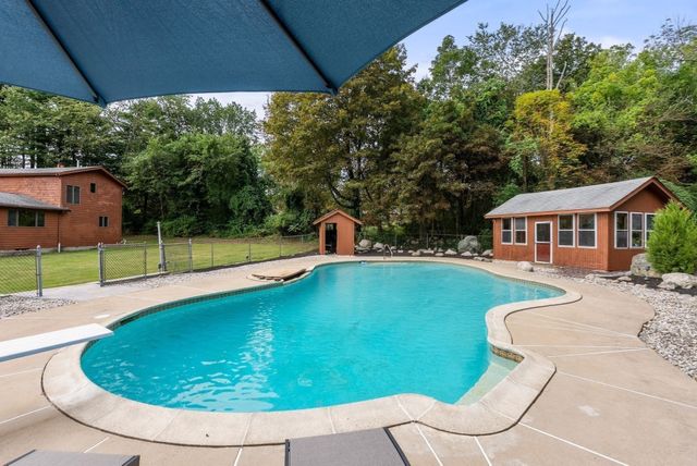 444 Clapboardtree Street, Westwood, MA 02090