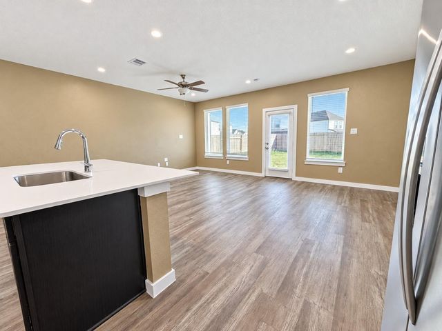 3002 Skyline Mesa Drive, Houston, TX 77047