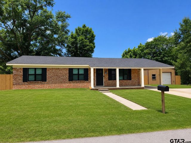 211 BETTS, Lindale, TX 75771