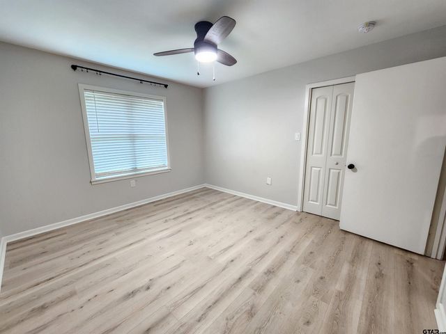 211 BETTS, Lindale, TX 75771