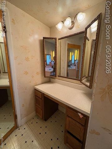 11629 Centralia, Redford, MI 48239