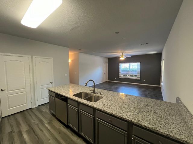 746 Carroll Lane, Lewisville, TX 75067