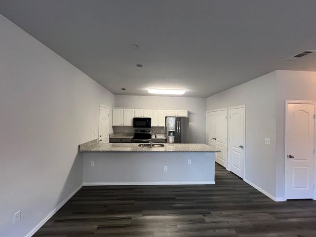 746 Carroll Lane, Lewisville, TX 75067