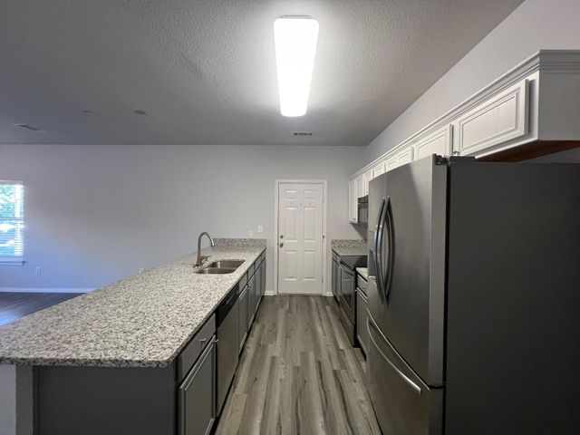 746 Carroll Lane, Lewisville, TX 75067