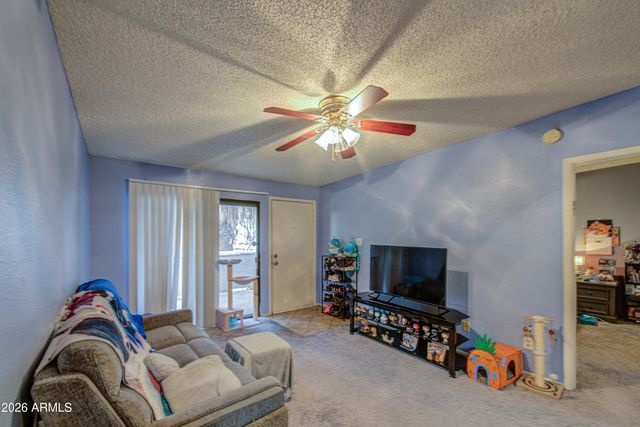 5757 W EUGIE Avenue 2116, Glendale, AZ 85304