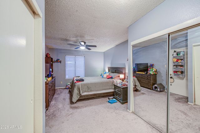 5757 W EUGIE Avenue 2116, Glendale, AZ 85304