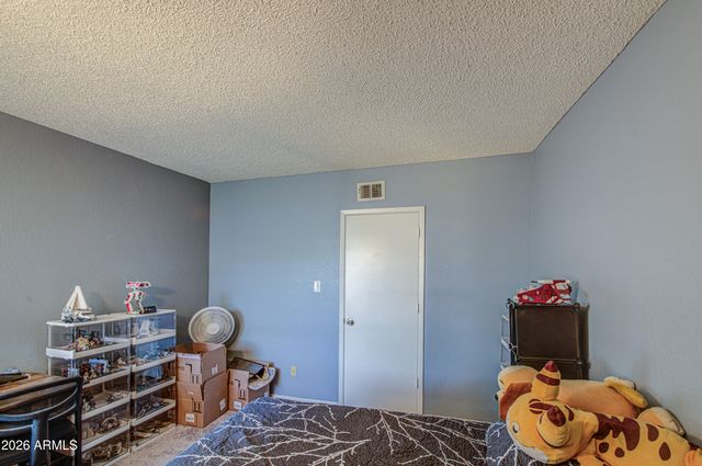 5757 W EUGIE Avenue 2116, Glendale, AZ 85304