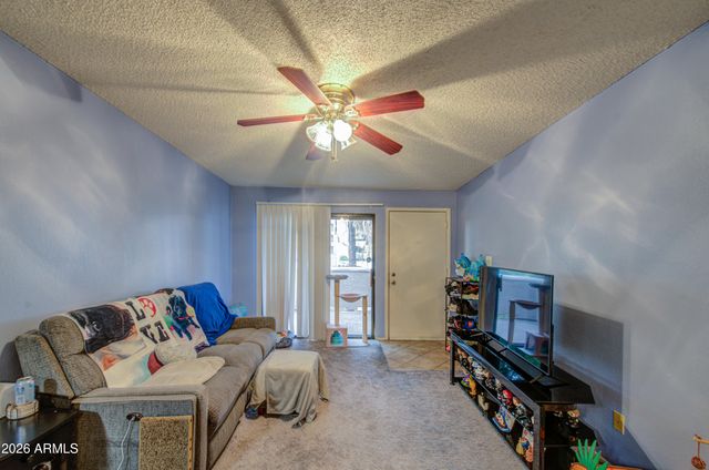 5757 W EUGIE Avenue 2116, Glendale, AZ 85304