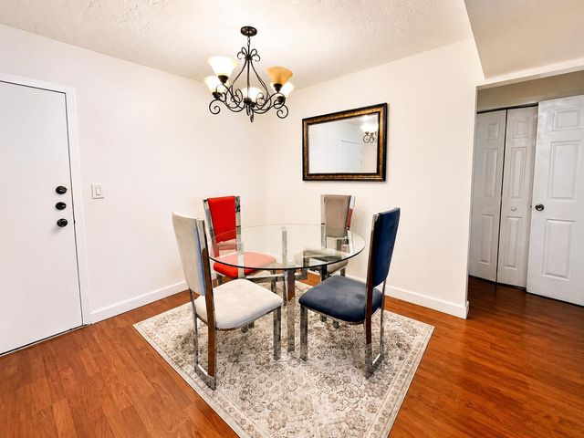 7000 NW 17th Street 203, Plantation, FL 33313
