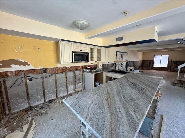 18838 GULF BOULEVARD 202, Indian Shores, FL 33785